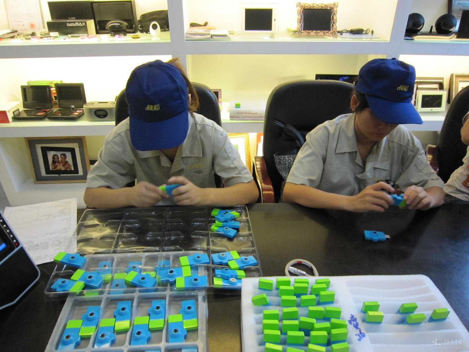 100% defects sorting service
